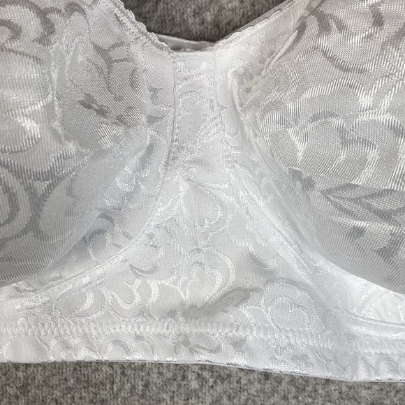 Playtex 18 hour bra 4745 new in package white 48C wire free full coverage - Picture 4 of 10